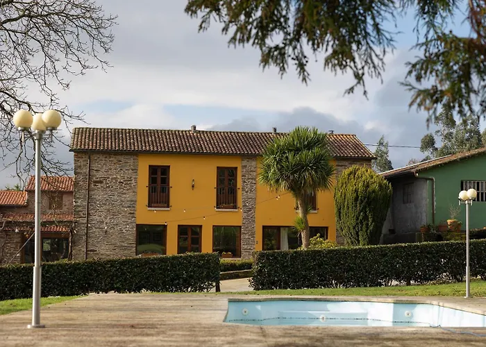 Casa A Curiscada ヴィラ